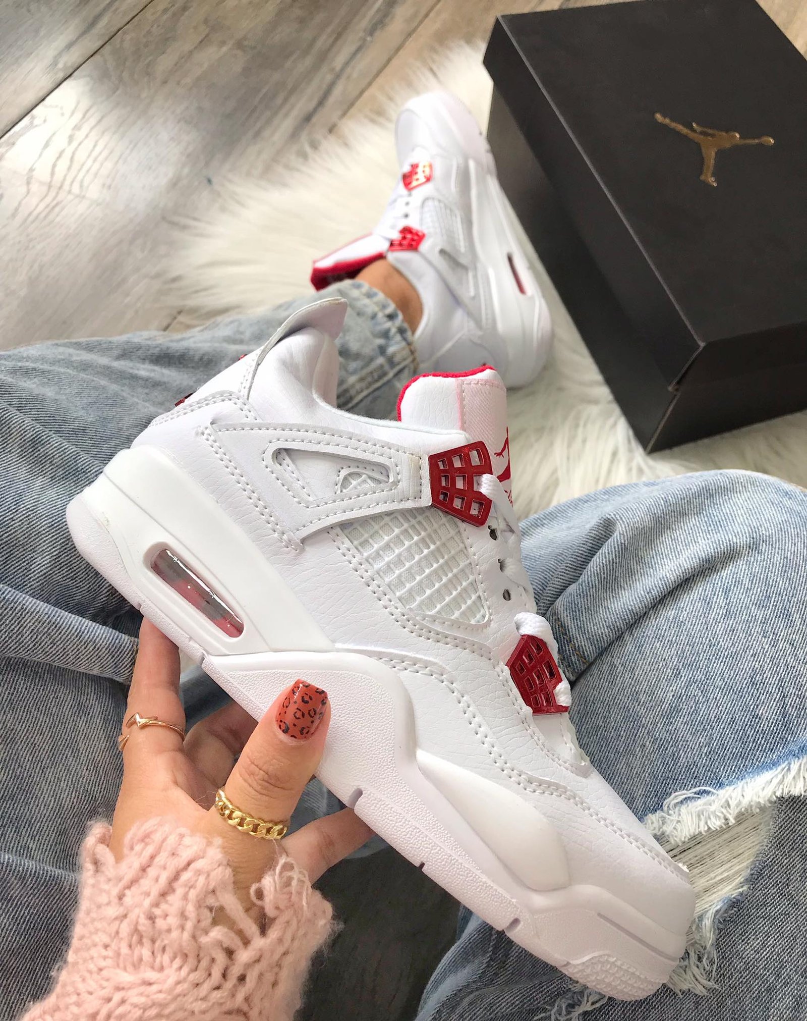 JORDAN RETRO 4 DAMA - Store Champions