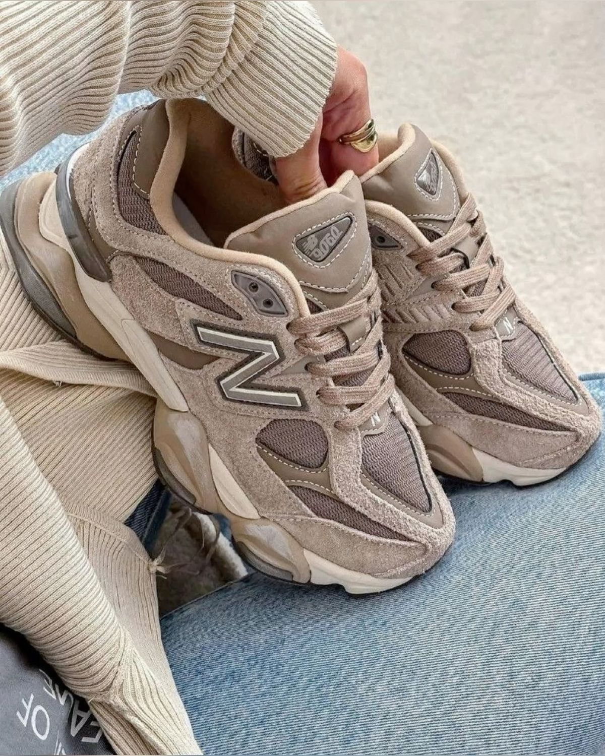 NEW BALANCE 9060 DAMA