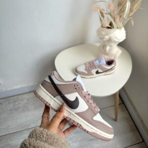 NIKE DUNK DAMA