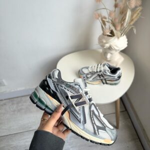 NEW BALANCE 1906A DAMA