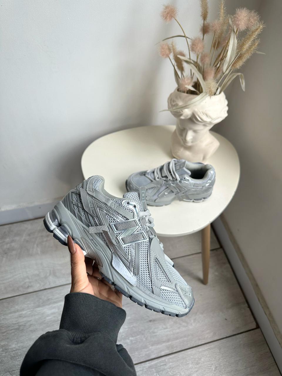 NEW BALANCE 1906A DAMA