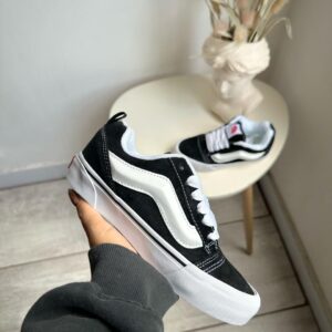 VANS DAMA